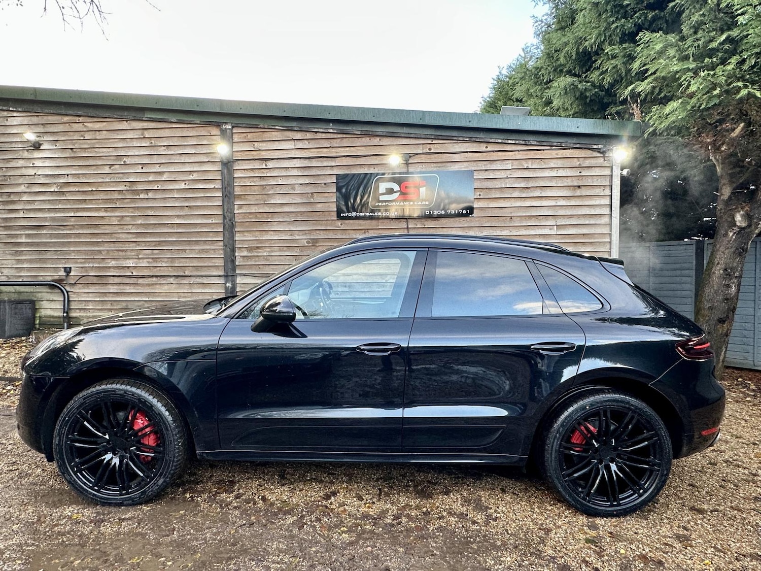 Used Porsche Macan 2017 for sale - 76782140: Photo 4