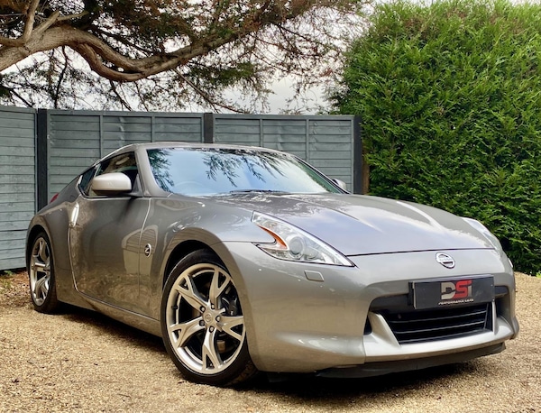 Used Nissan 370 Z 2011 for sale - 76279208: Photo 1