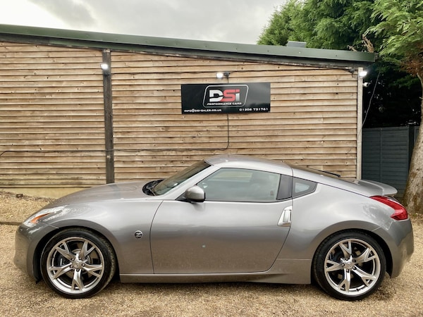 Used Nissan 370 Z 2011 for sale - 76279208: Photo 5