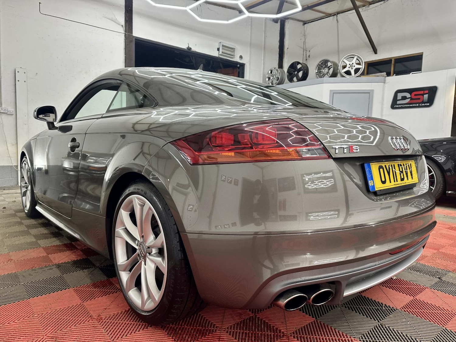 Used Audi TTS 2011 for sale - 77201704: Photo 17
