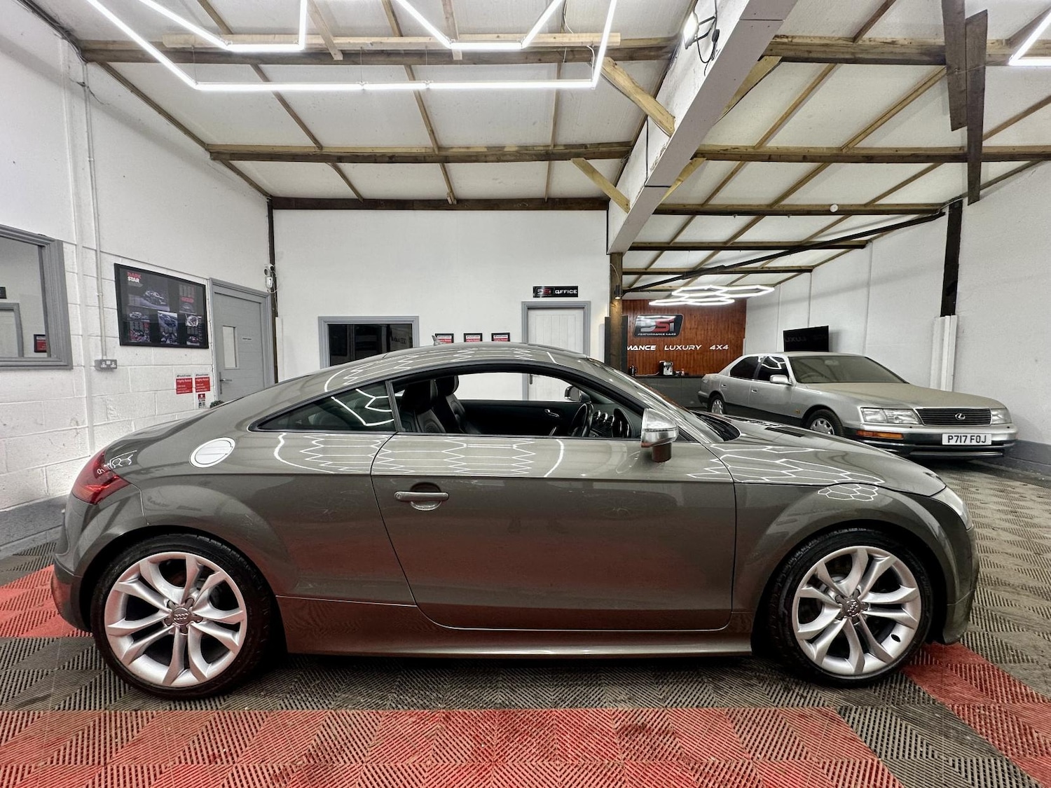 Used Audi TTS 2011 for sale - 77201704: Photo 5
