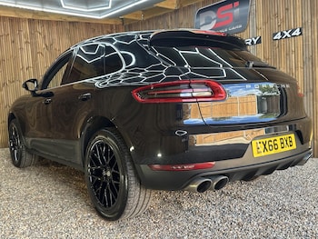 Used Porsche Macan 2016 for sale - 79589322: Photo