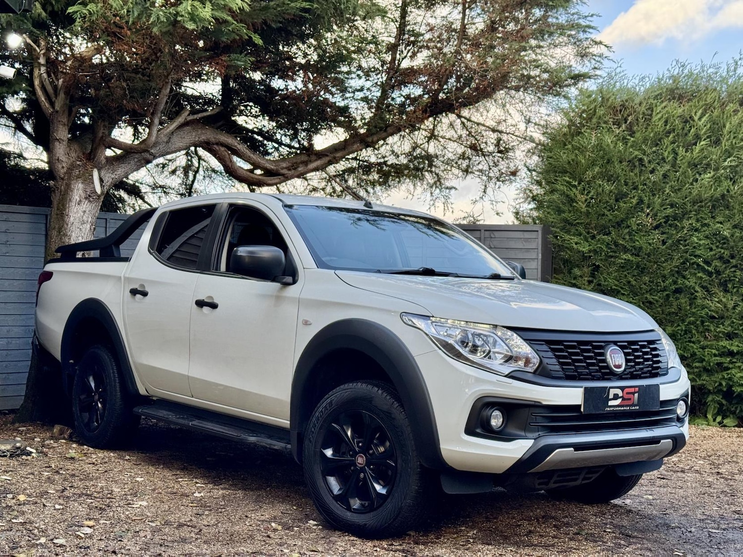 Used Fiat Fullback 2018 for sale - 76726200: Photo 1