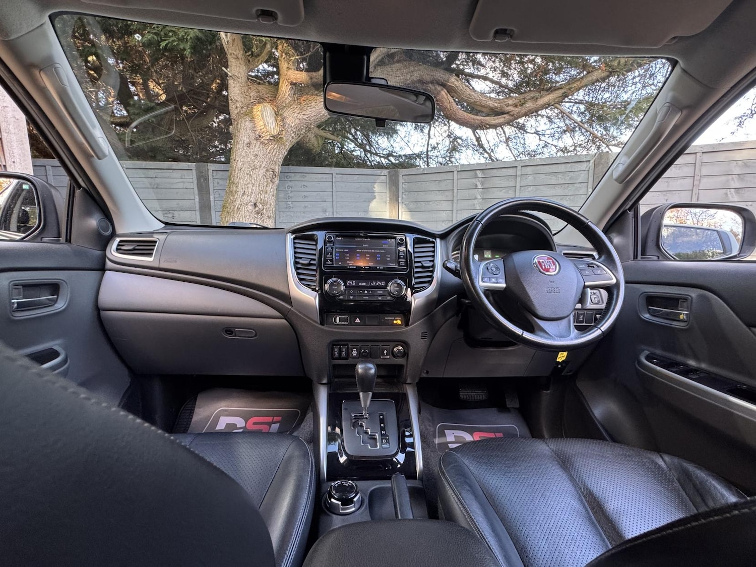 Used Fiat Fullback 2018 for sale - 76726200: Photo 15