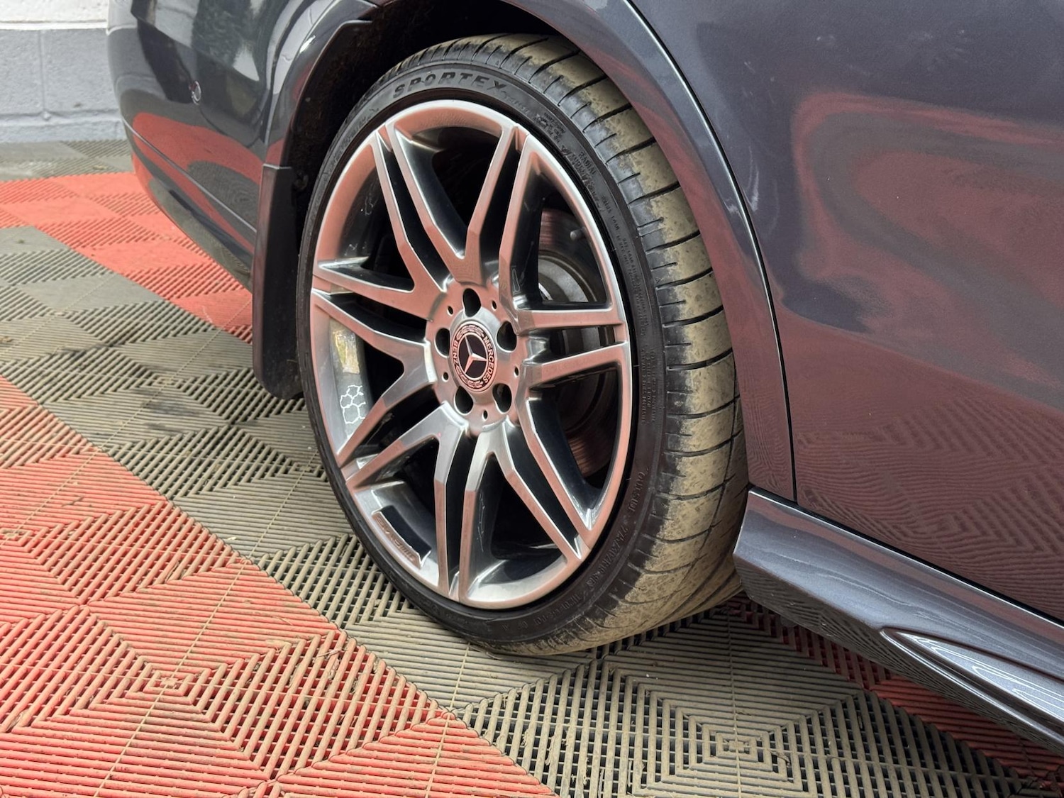 Used Mercedes-Benz E Class 2014 for sale - 77938612: Photo 14