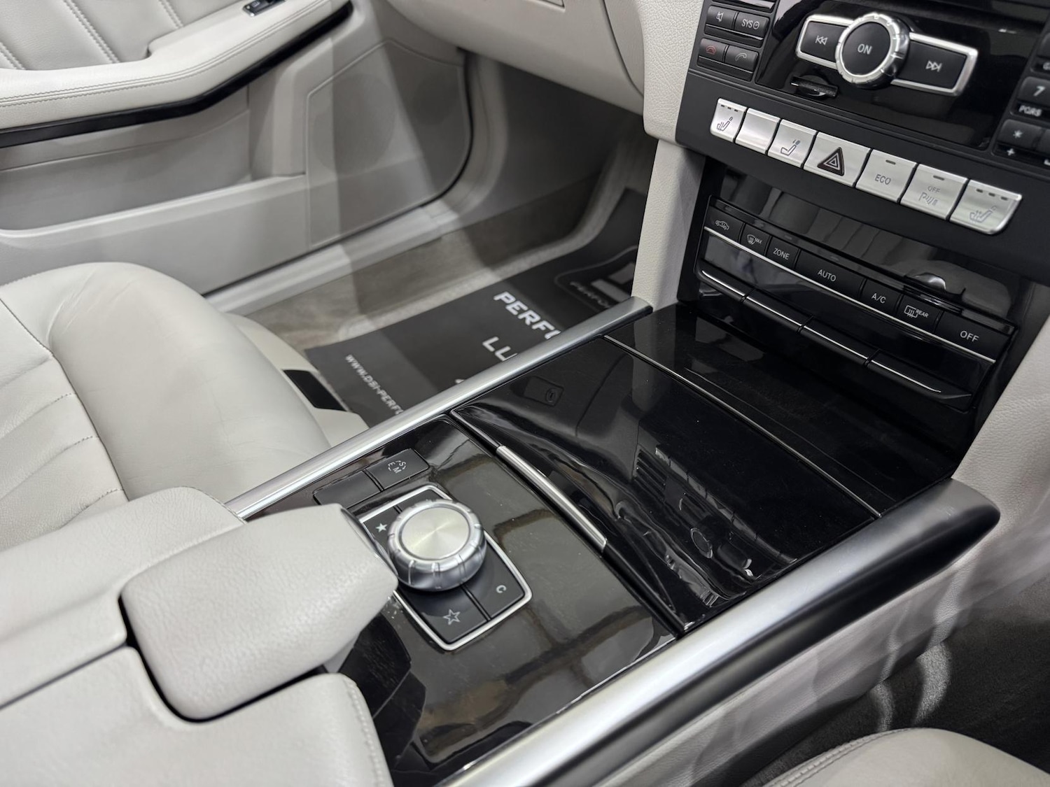 Used Mercedes-Benz E Class 2014 for sale - 77938612: Photo 37