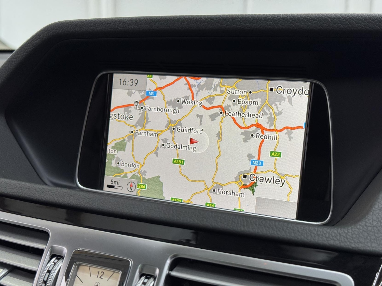 Used Mercedes-Benz E Class 2014 for sale - 77938612: Photo 50