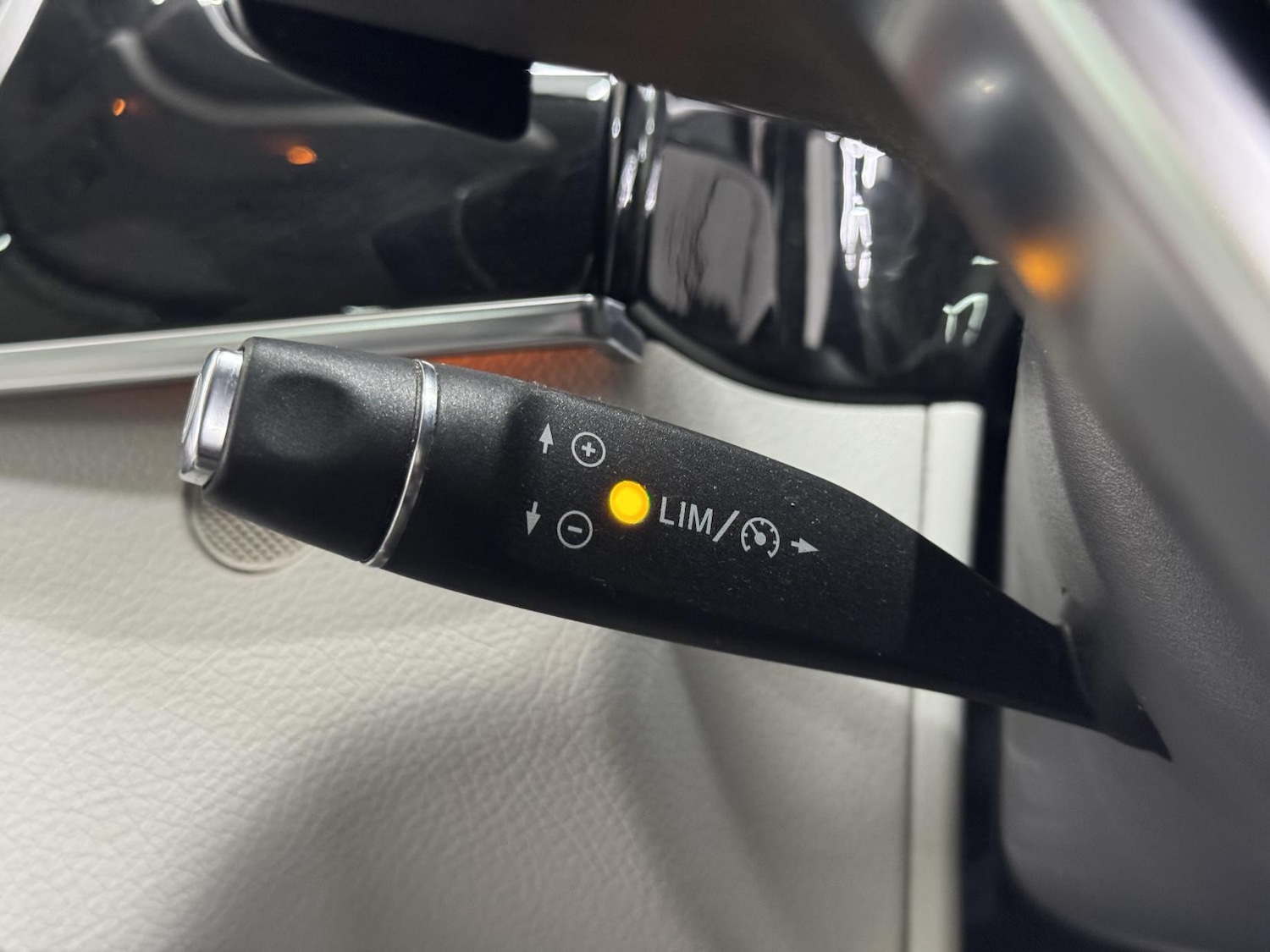 Used Mercedes-Benz E Class 2014 for sale - 77938612: Photo 52