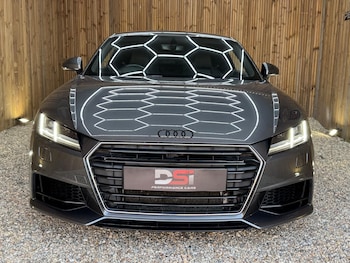Used Audi TT 2015 for sale - 79532101: Photo