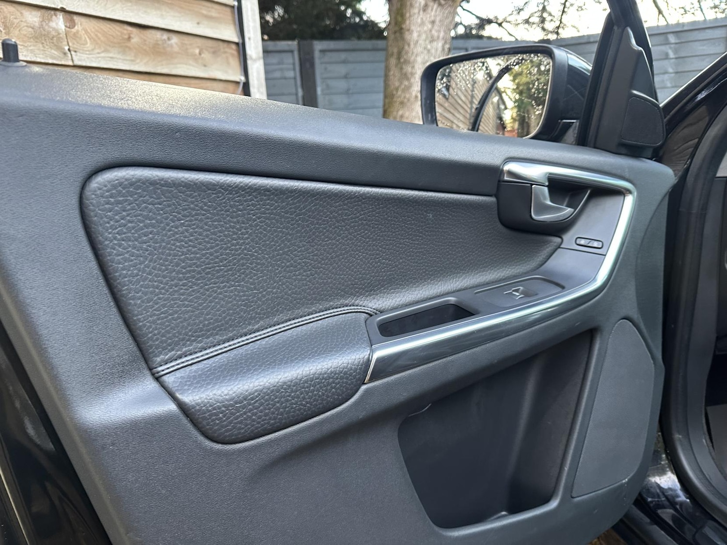 Used Volvo XC60 2013 for sale - 76709824: Photo 27