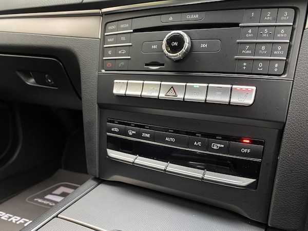 Used Mercedes-Benz E Class 2015 for sale - 76273157: Photo 29