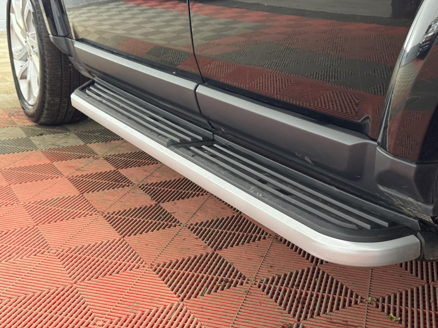 Used Land Rover Discovery 2016 for sale - 78032107: Photo 10