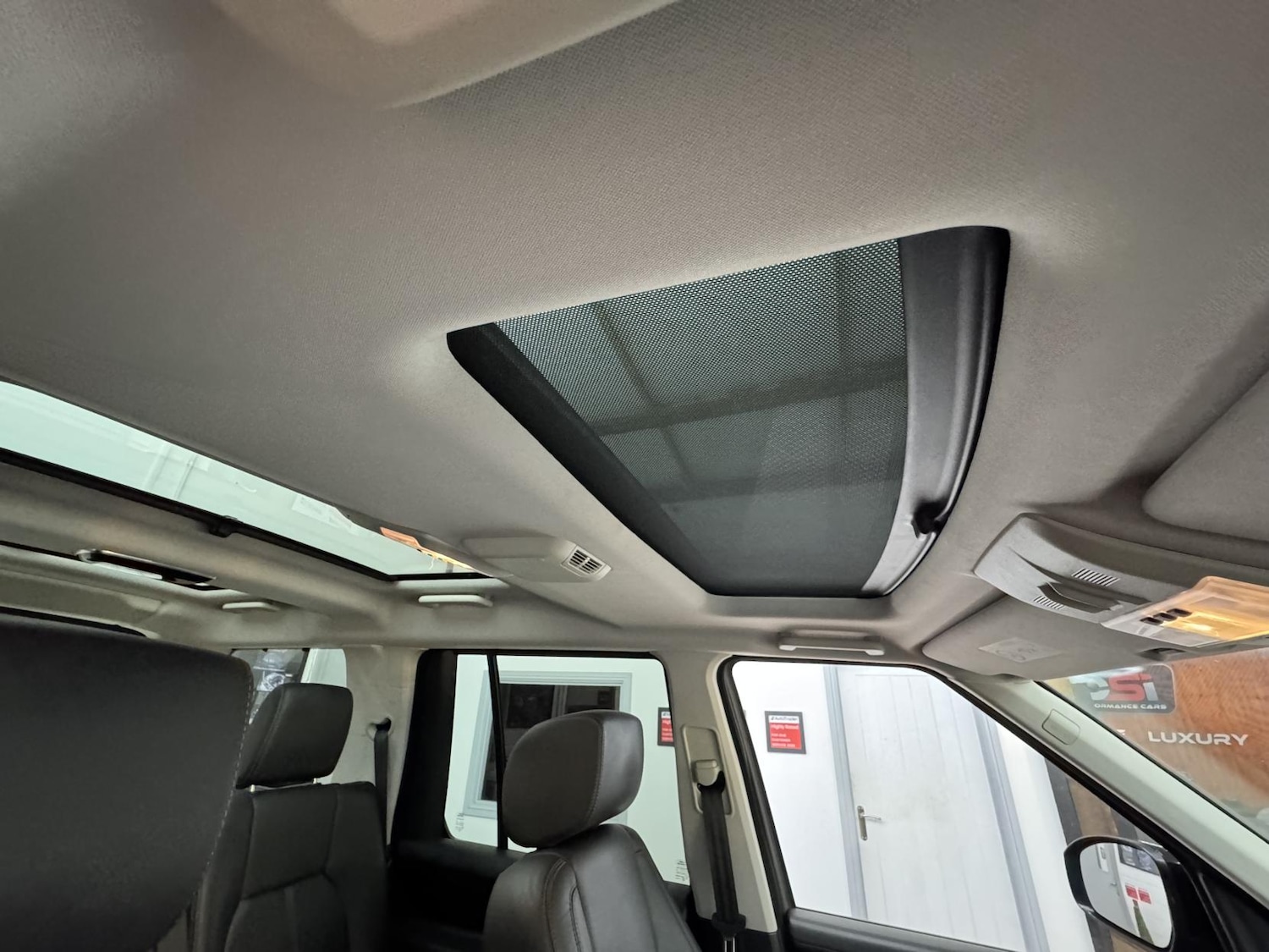 Used Land Rover Discovery 2016 for sale - 78032107: Photo 26