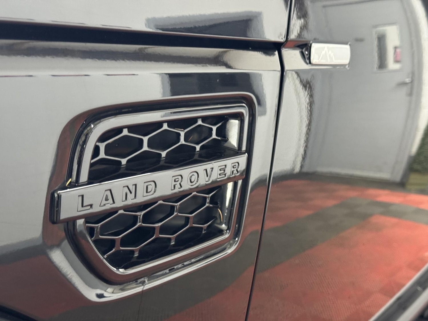 Used Land Rover Discovery 2016 for sale - 78032107: Photo 33