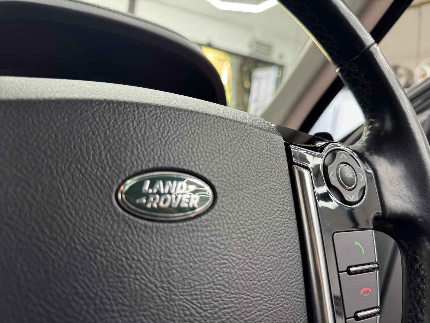 Used Land Rover Discovery 2016 for sale - 78032107: Photo 36