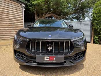 Used Maserati Levante 2017 for sale - 74985058: Photo