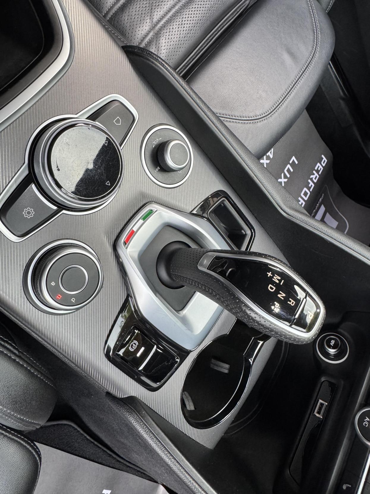 Used Alfa Romeo Giulia 2021 for sale - 76557320: Photo 36