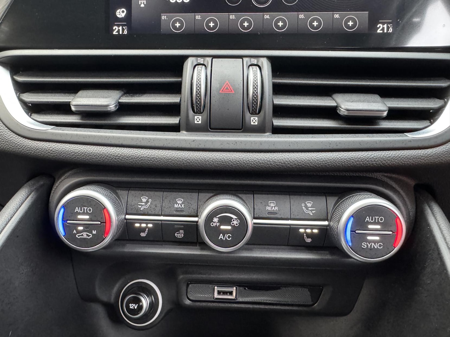 Used Alfa Romeo Giulia 2021 for sale - 76557320: Photo 38