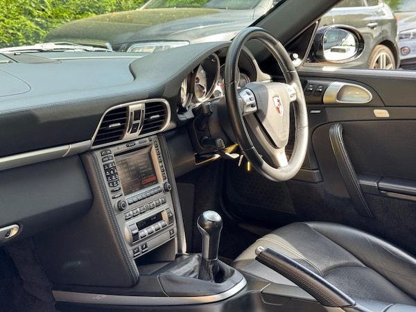 Used Porsche 911 2007 for sale - 76273156: Photo 10