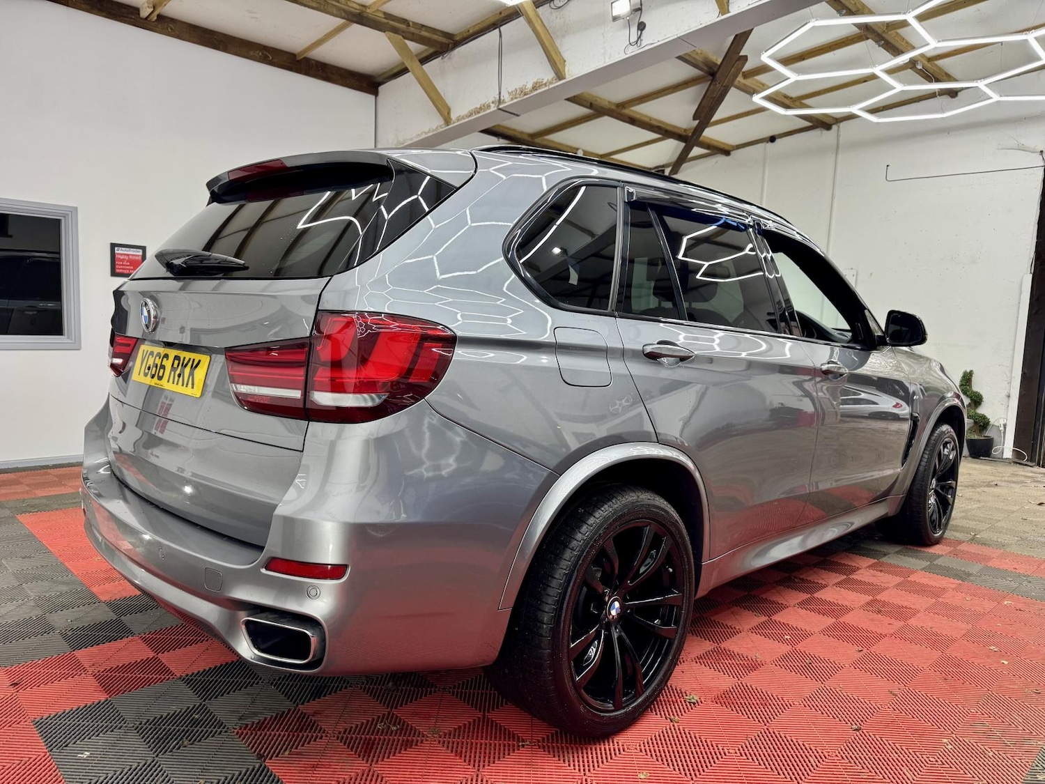 Used BMW X5 2016 for sale - 77106259: Photo 6