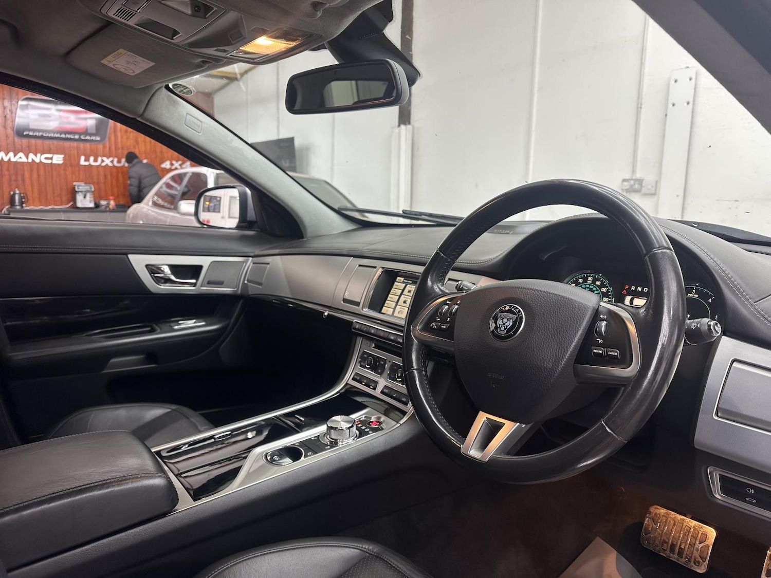 Used Jaguar XF 2014 for sale - 77198484: Photo 16