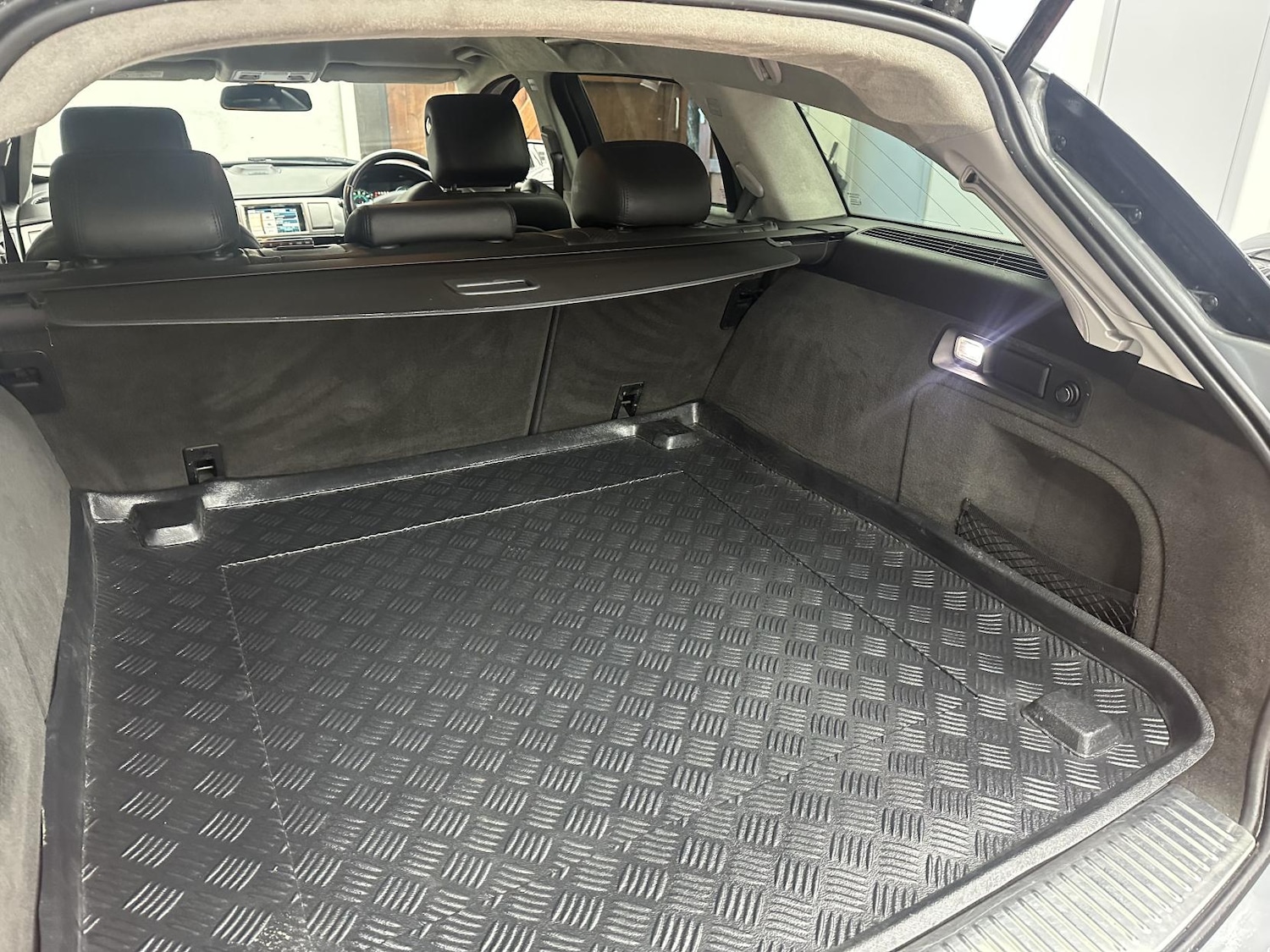 Used Jaguar XF 2014 for sale - 77198484: Photo 18