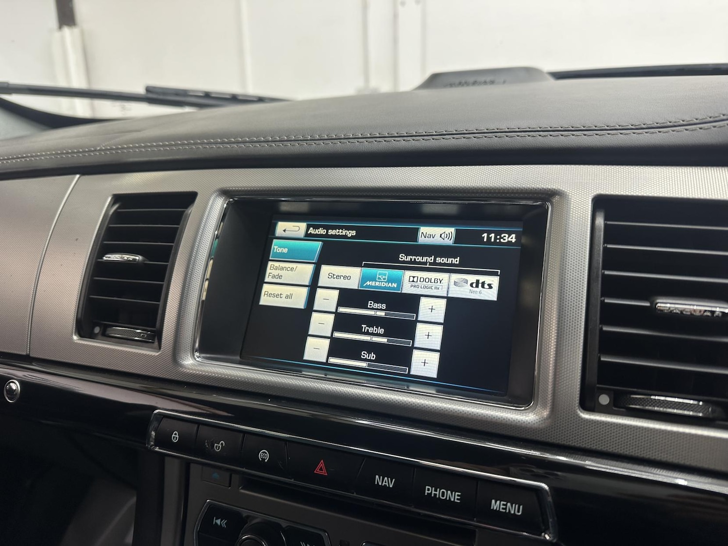 Used Jaguar XF 2014 for sale - 77198484: Photo 42