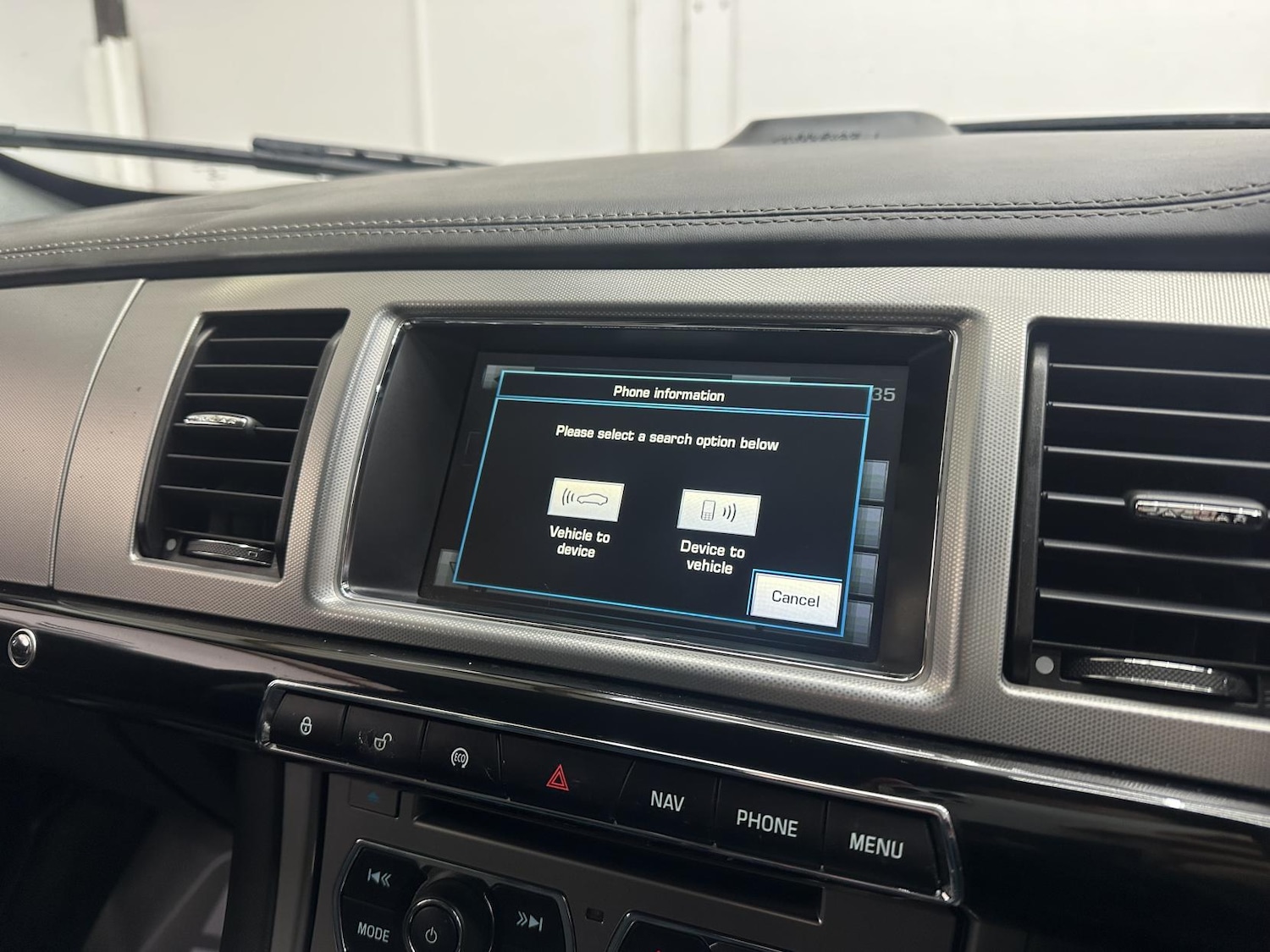 Used Jaguar XF 2014 for sale - 77198484: Photo 43