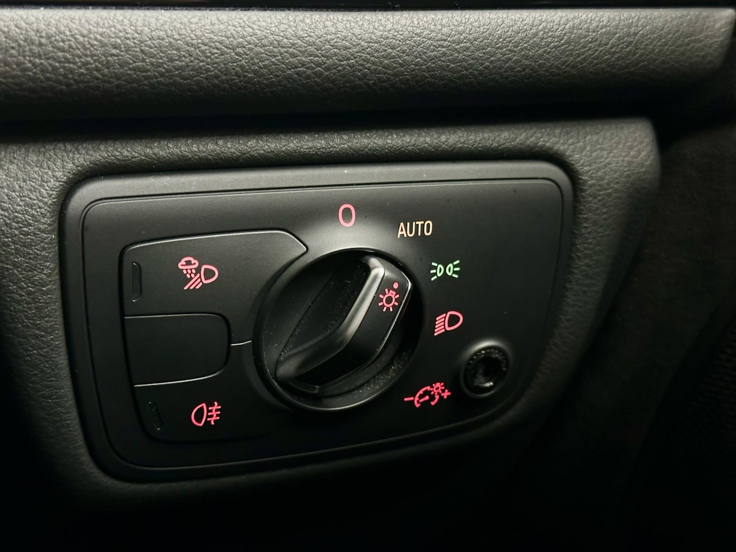 Used Audi RS6 Avant 2016 for sale - 77127789: Photo 50