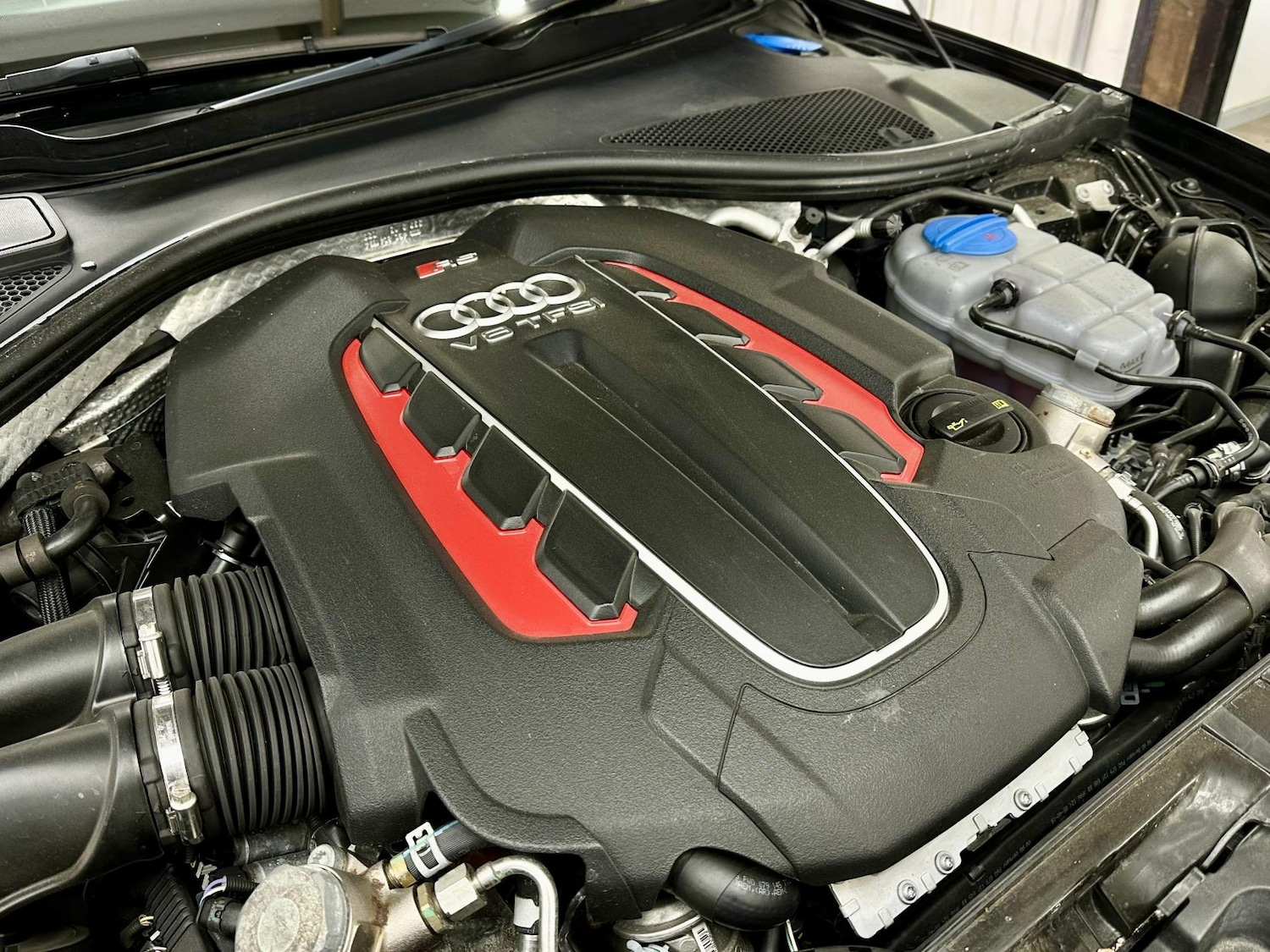 Used Audi RS6 Avant 2016 for sale - 77127789: Photo 52