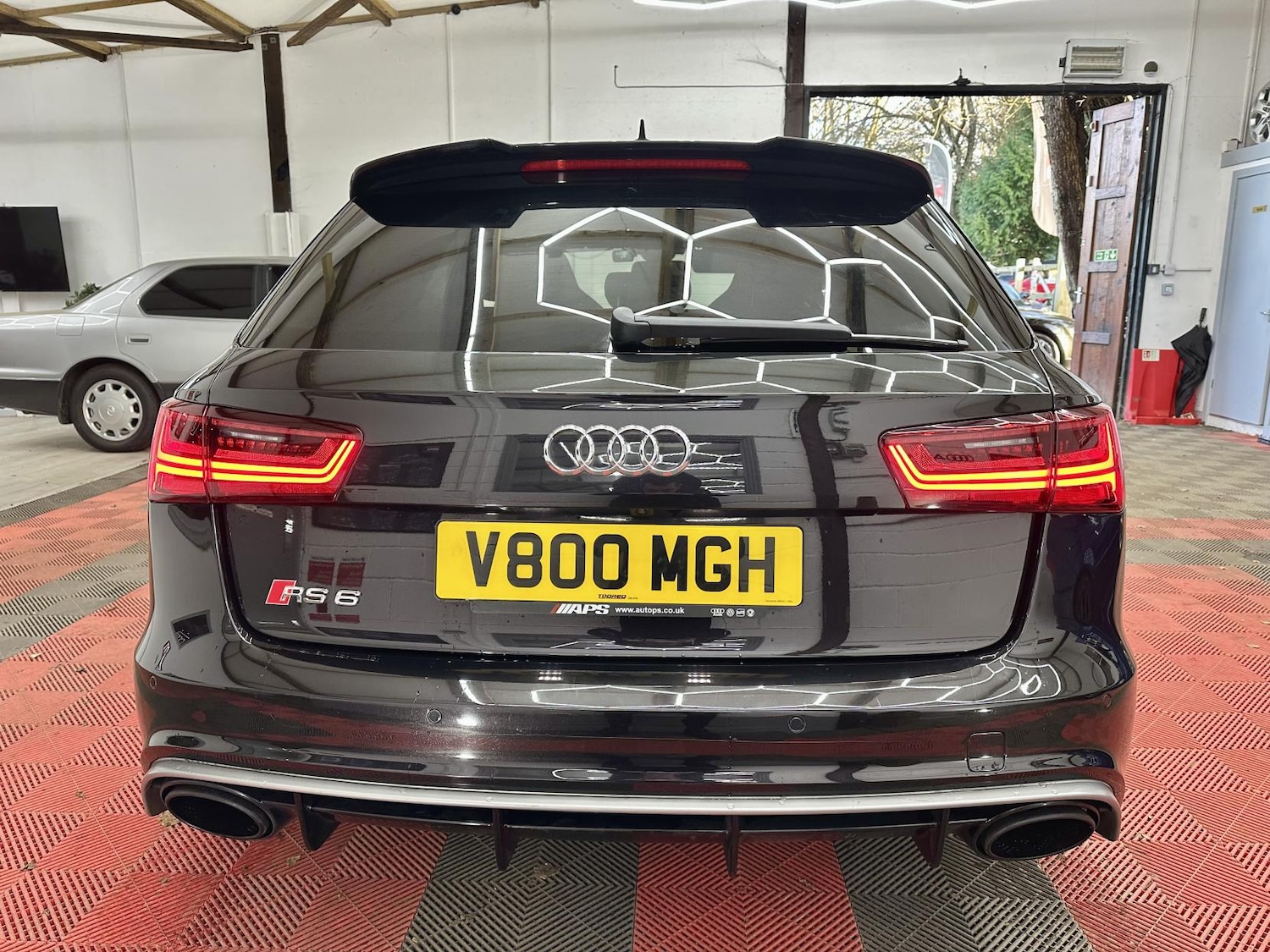 Used Audi RS6 Avant 2016 for sale - 77127789: Photo 8