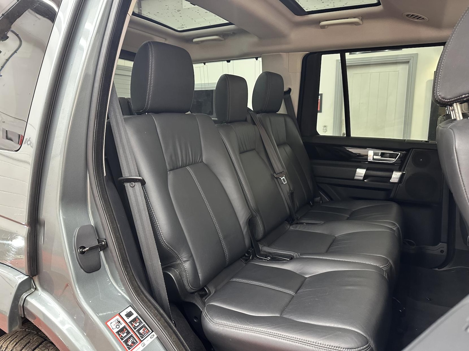Used Land Rover Discovery 2015 for sale - 77736225: Photo 23