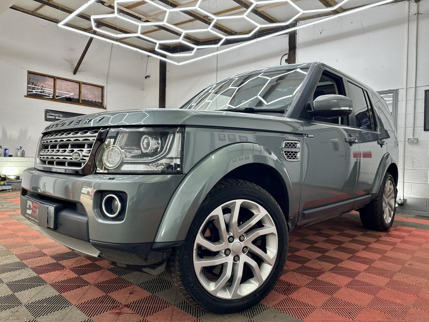 Used Land Rover Discovery 2015 for sale - 77736225: Photo 3