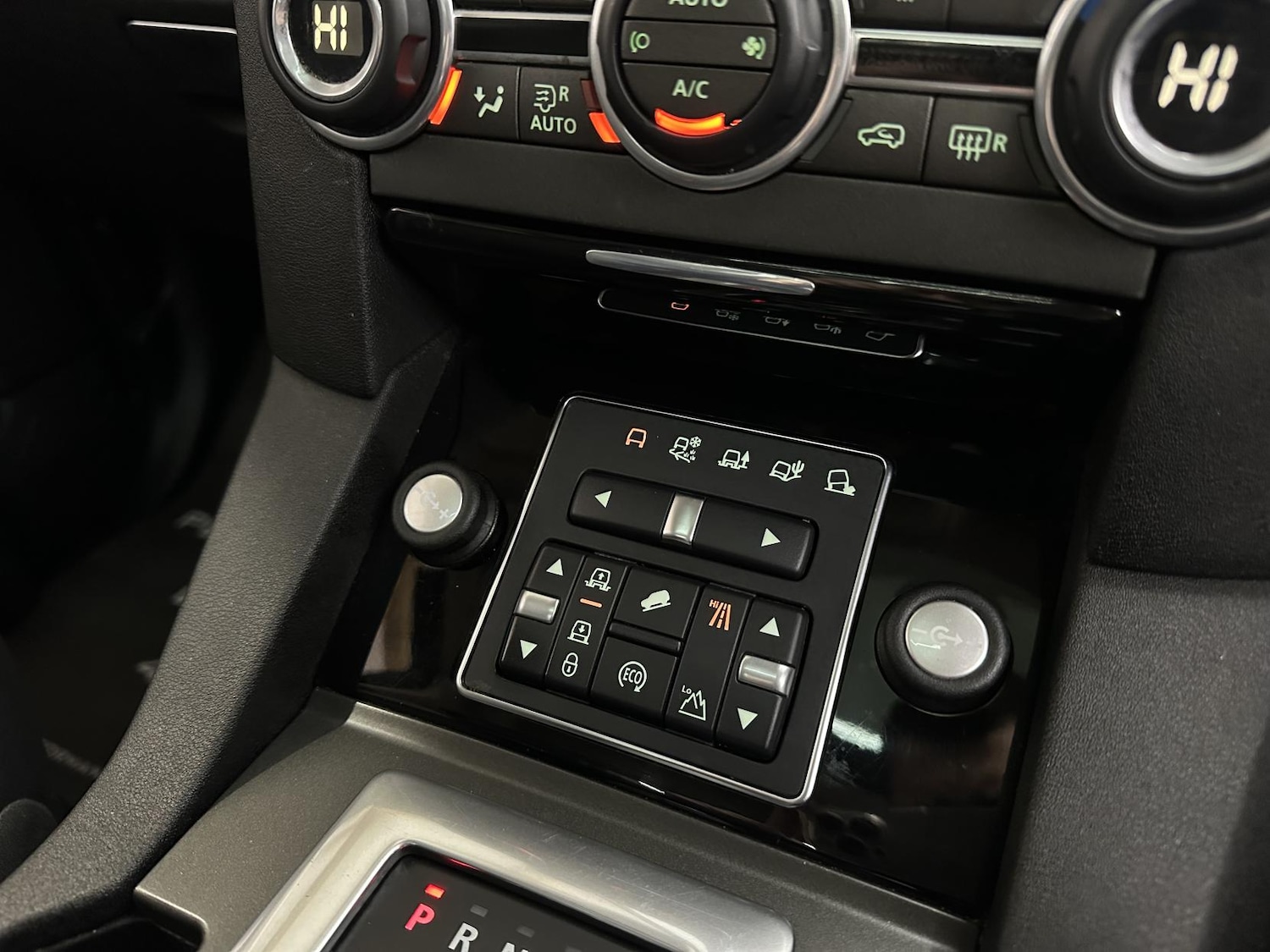 Used Land Rover Discovery 2015 for sale - 77736225: Photo 45