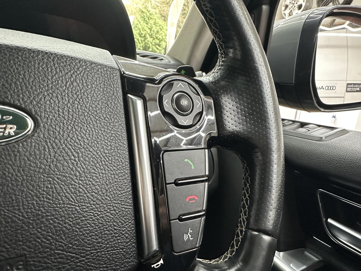 Used Land Rover Discovery 2015 for sale - 77736225: Photo 46
