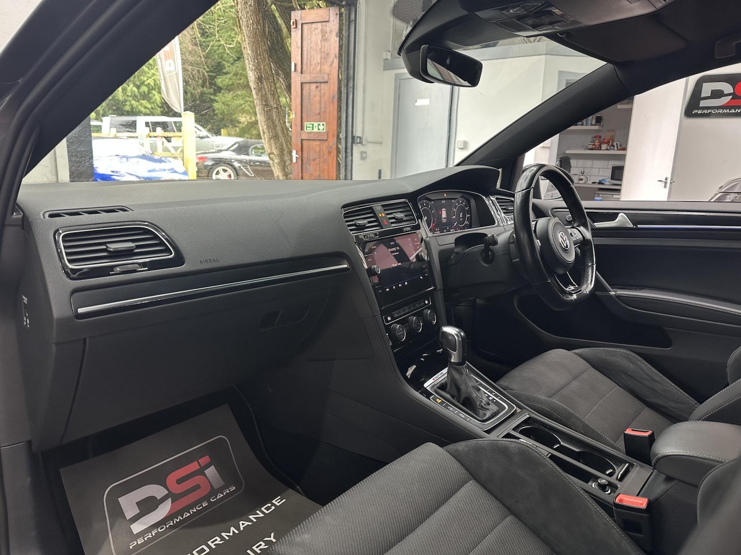 Used Volkswagen Golf 2020 for sale - 77881460: Photo 25