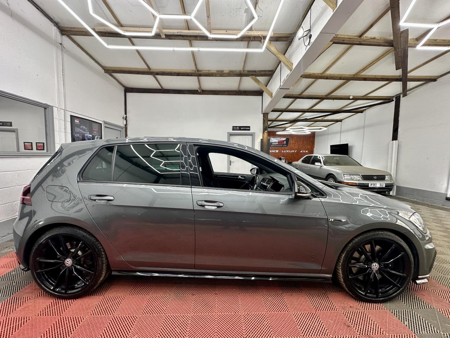 Used Volkswagen Golf 2020 for sale - 77881460: Photo 5