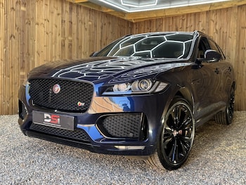 Used Jaguar F-Pace 2017 for sale - 78442767: Photo