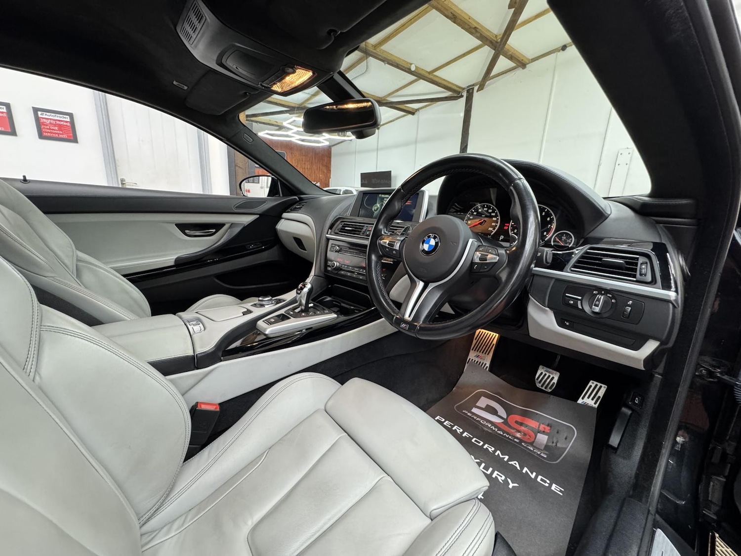 Used BMW M6 2014 for sale - 78028171: Photo 25