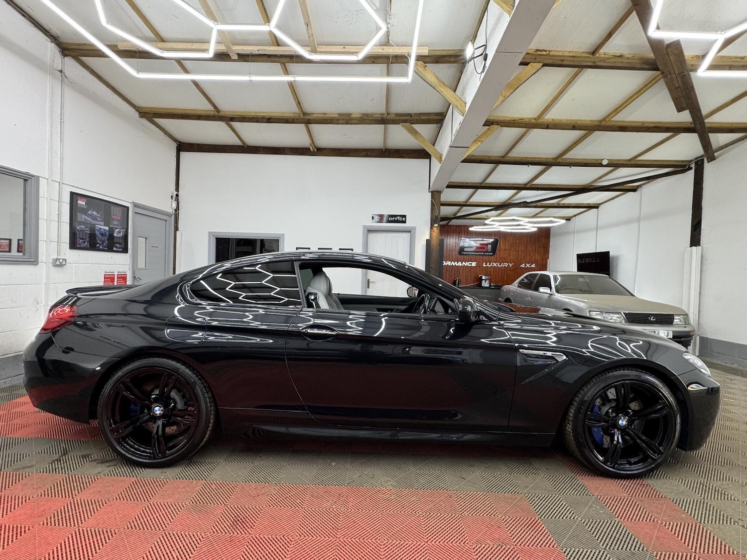 Used BMW M6 2014 for sale - 78028171: Photo 4
