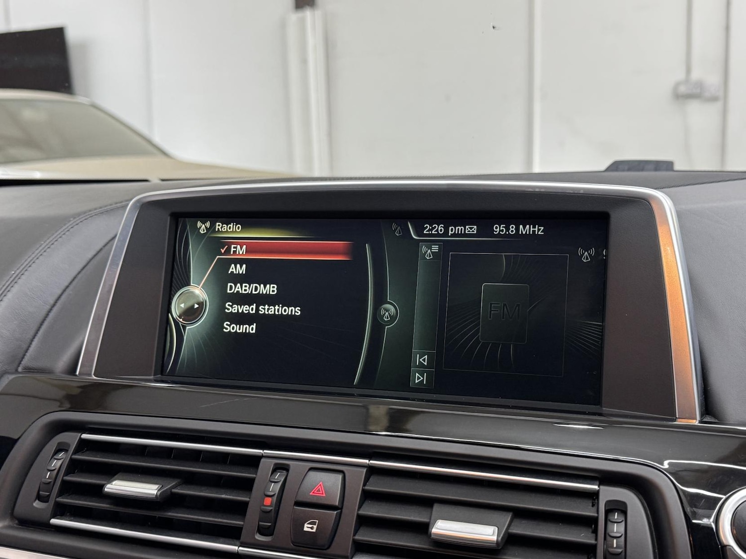 Used BMW M6 2014 for sale - 78028171: Photo 57