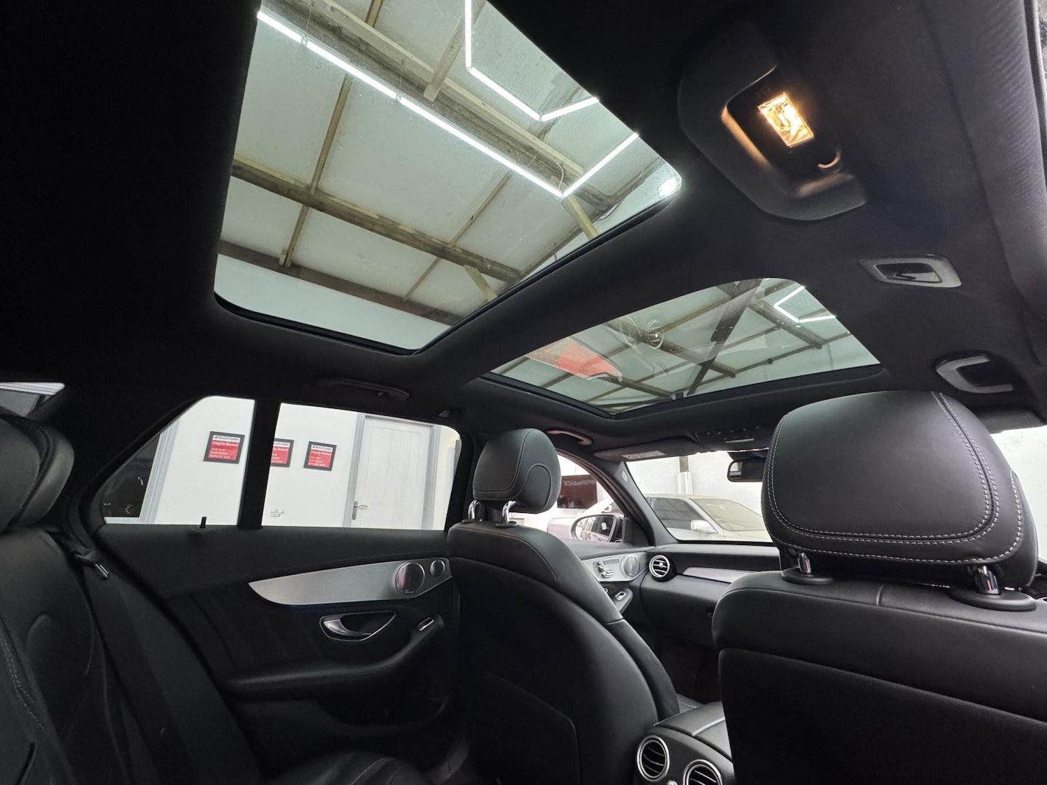 Used Mercedes-Benz C Class 2016 for sale - 77087789: Photo 24