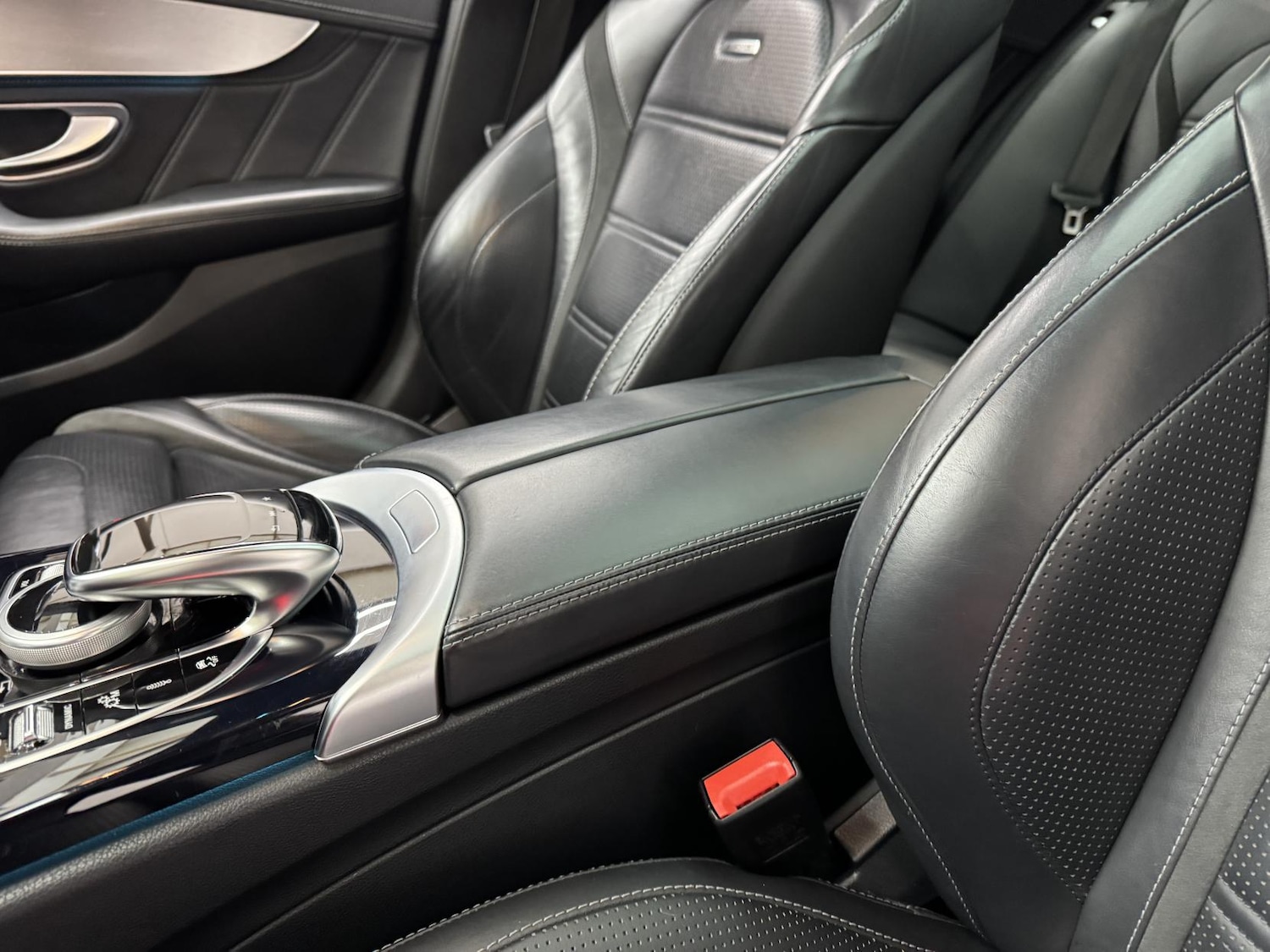 Used Mercedes-Benz C Class 2016 for sale - 77087789: Photo 30