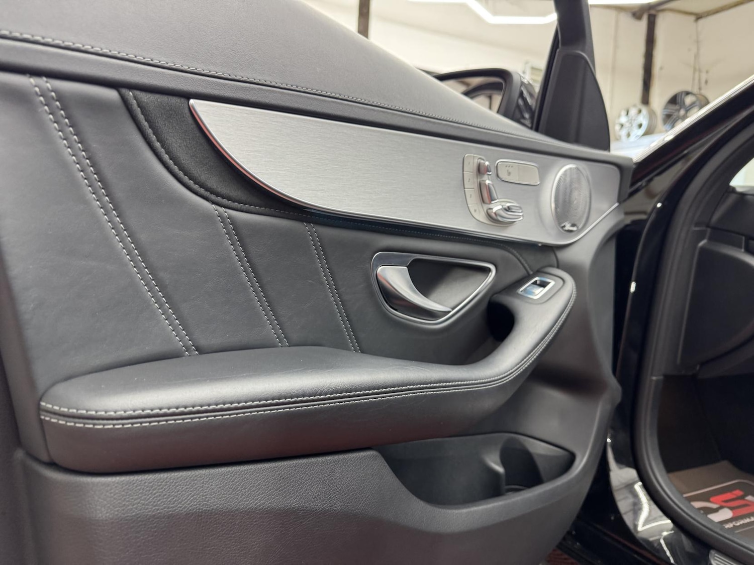 Used Mercedes-Benz C Class 2016 for sale - 77087789: Photo 37