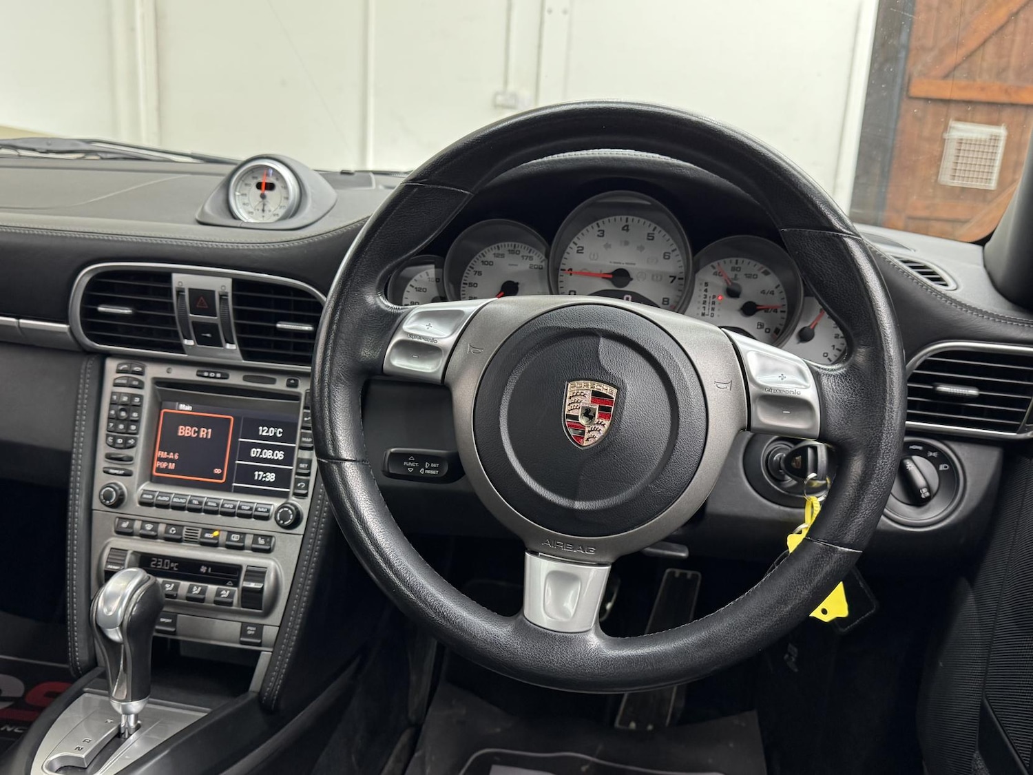 Used Porsche 911 2006 for sale - 77992040: Photo 18