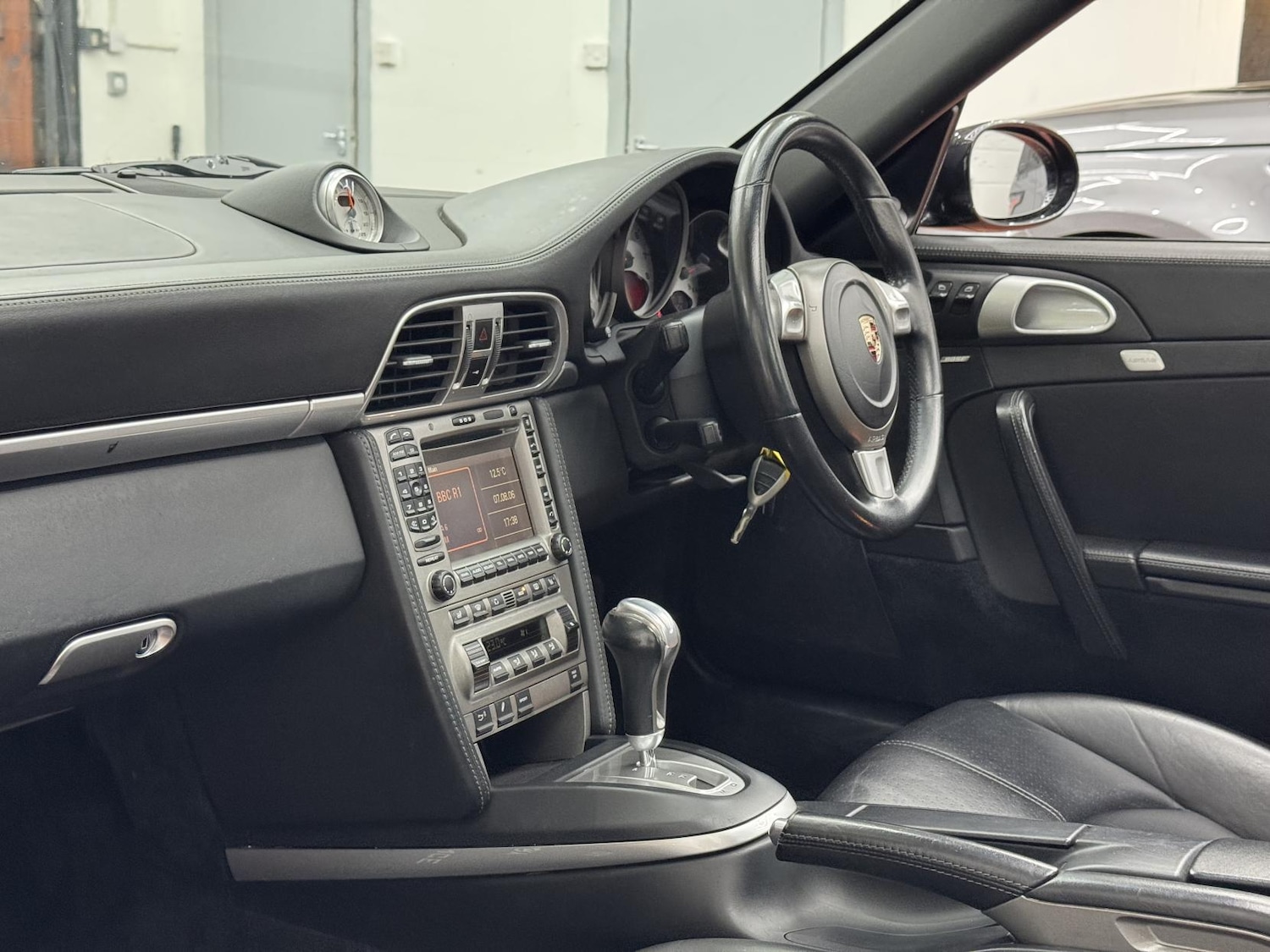 Used Porsche 911 2006 for sale - 77992040: Photo 21