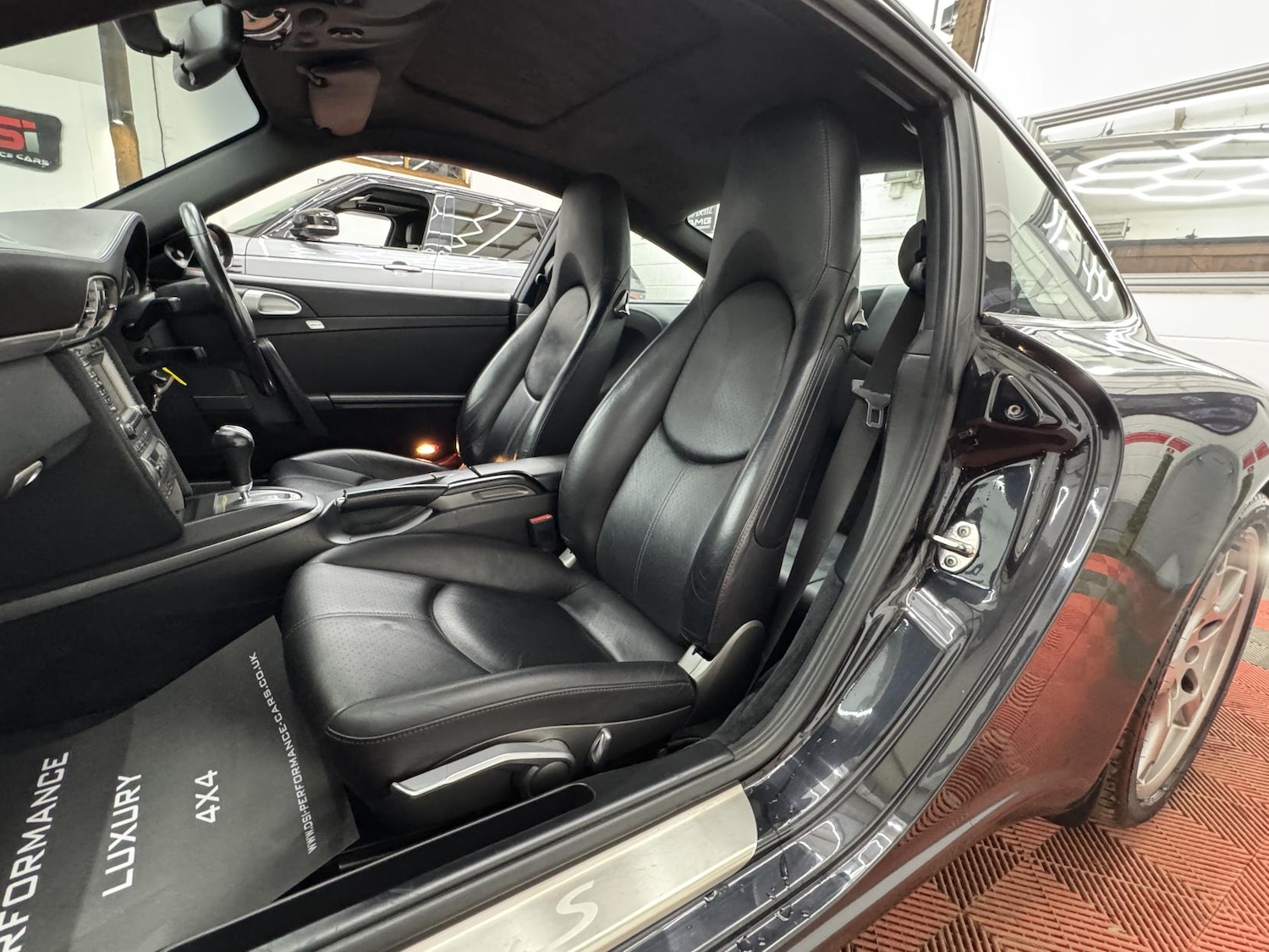 Used Porsche 911 2006 for sale - 77992040: Photo 23