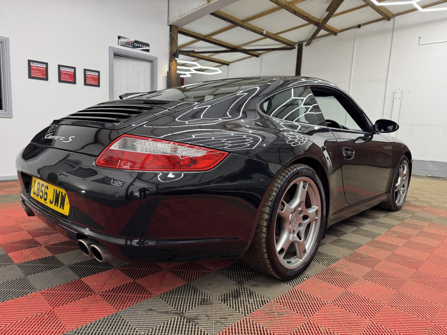 Used Porsche 911 2006 for sale - 77992040: Photo 8