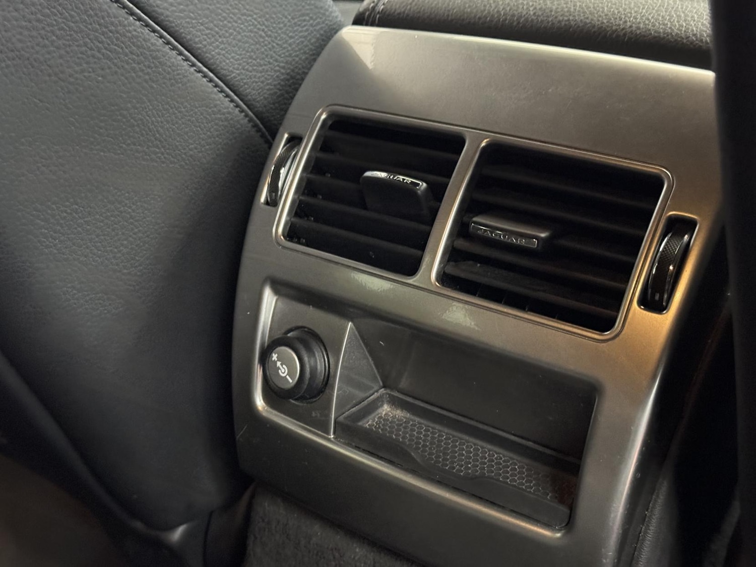 Used Jaguar XF 2014 for sale - 77682229: Photo 21