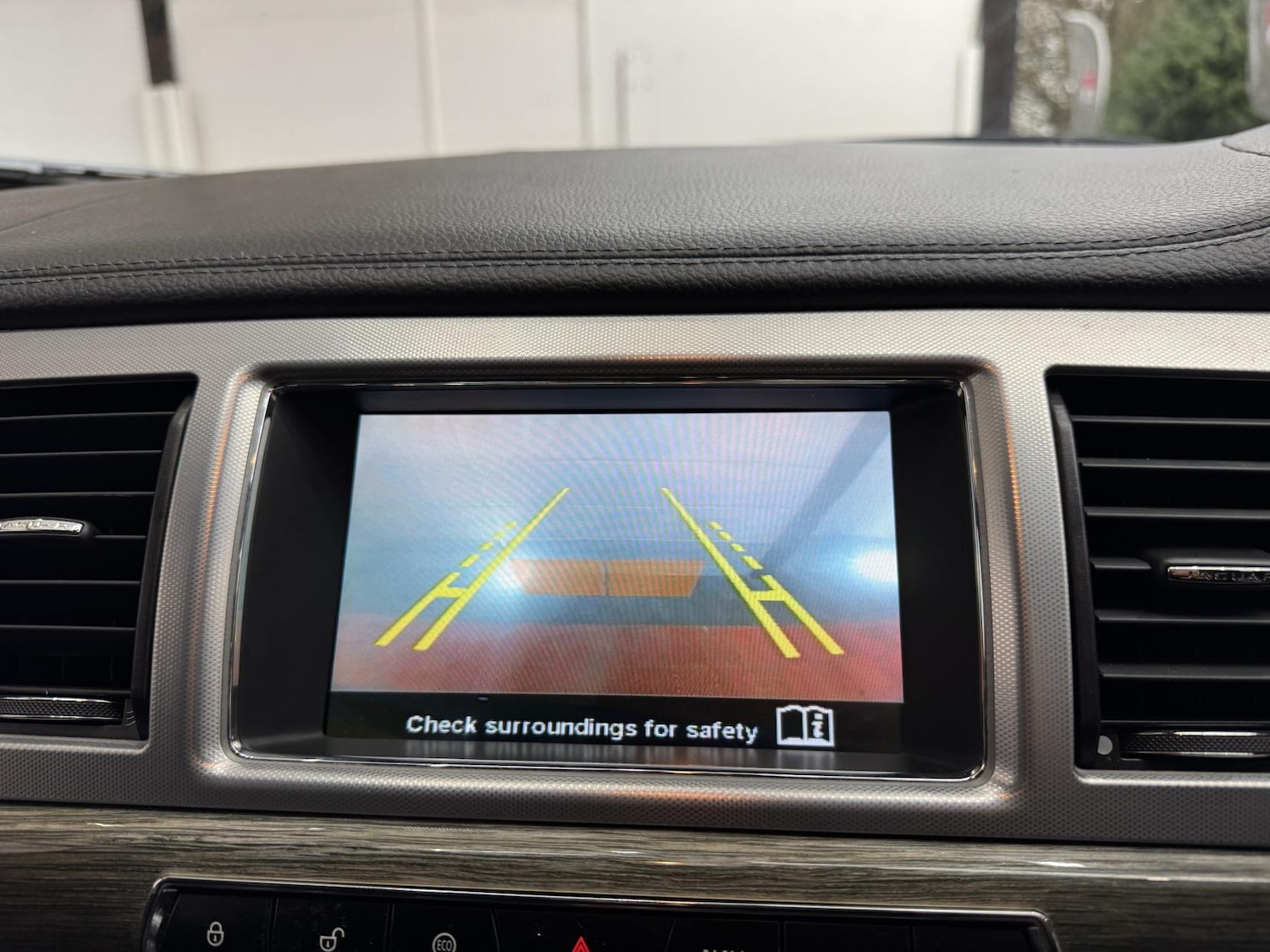 Used Jaguar XF 2014 for sale - 77682229: Photo 28